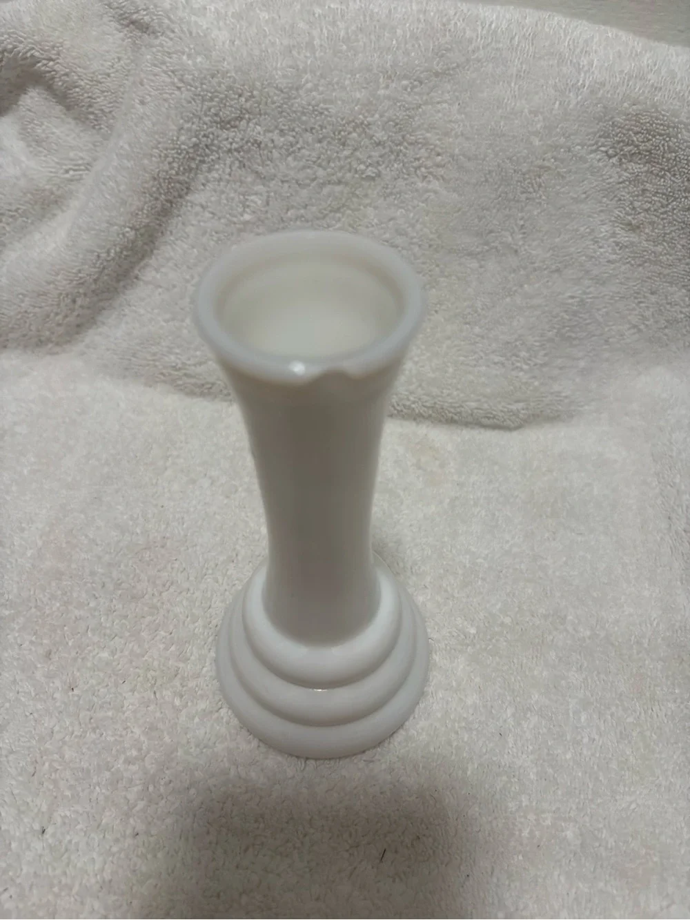 N/A sleek white
